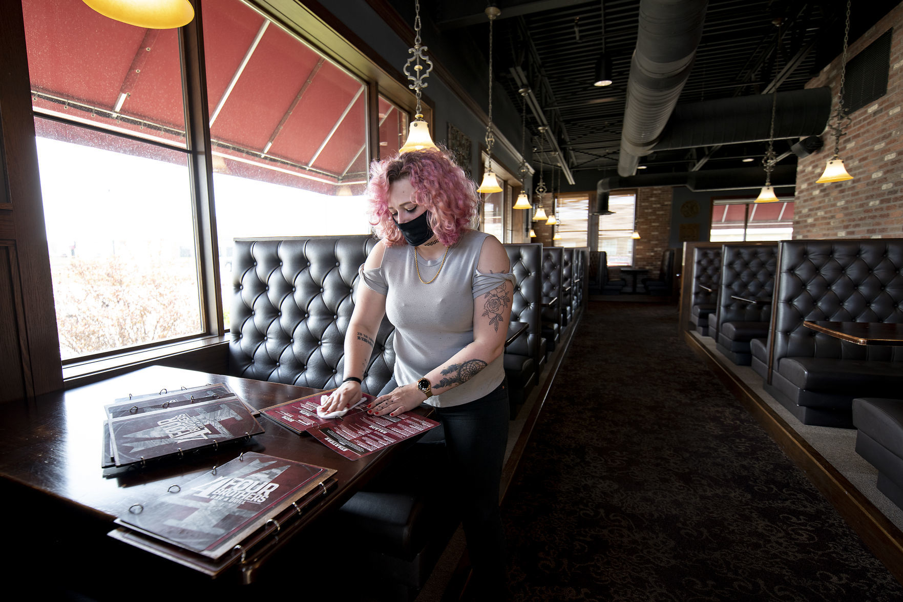 Restaurants reopen in Le Mars after COVID-19